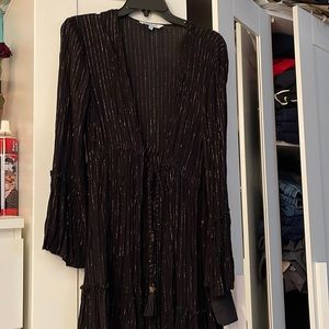 Ruffle bottoms long sleeve cover up